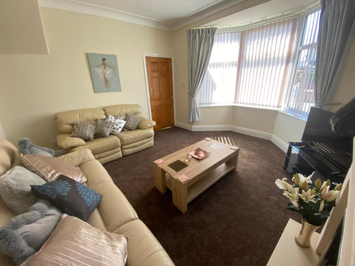 Ferienwohnung Sited In Lytham, Not Moss Side, Meadow Hse, Entire Hse, Sleeps 6 Moss Side  Exterior foto